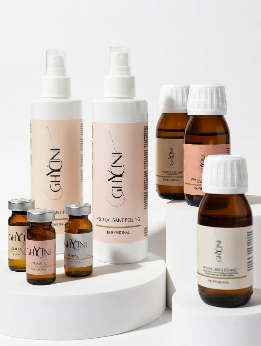 Peeling aux acides de fruits, neutralisant, acide hyaluronique 2%, collagène Immagine